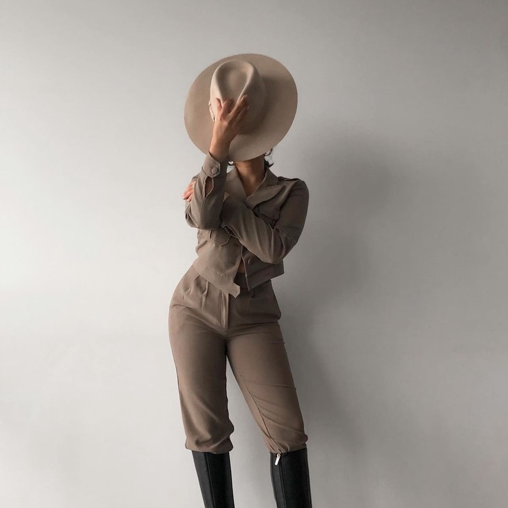 Wool Hat - Picture 4 of 5